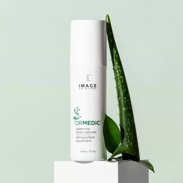 ORMEDIC® balancing facial cleanser - Image 2